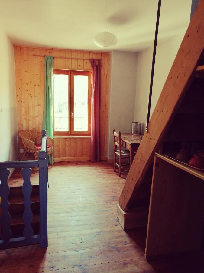 File Dans Ta Chambre ! Le Monastier sur Gazeille 외부 사진